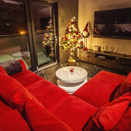 Apartament Lux 乌斯特龙 外观 照片
