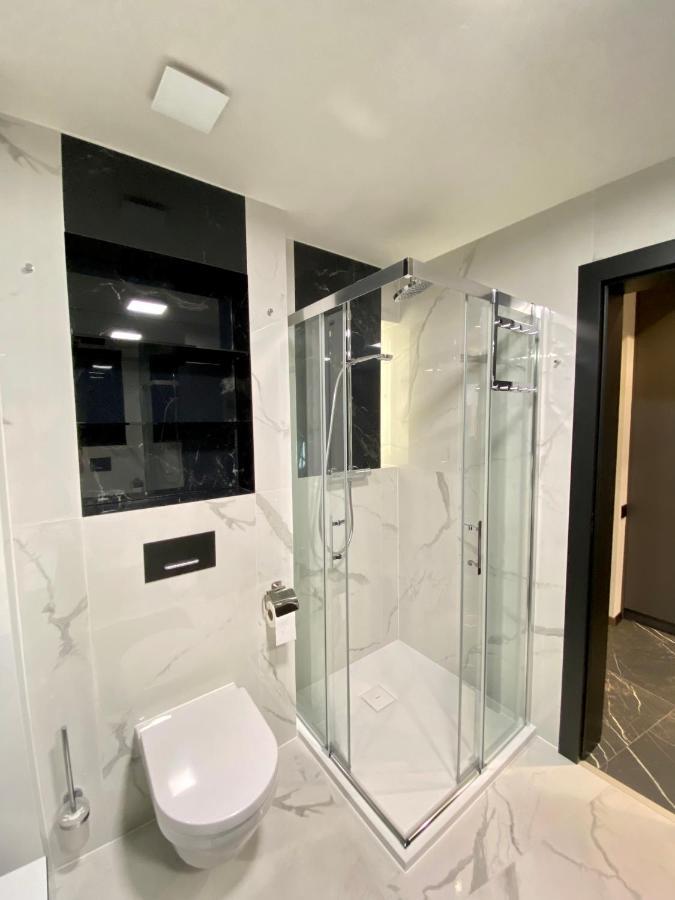 Apartament Lux 乌斯特龙 外观 照片