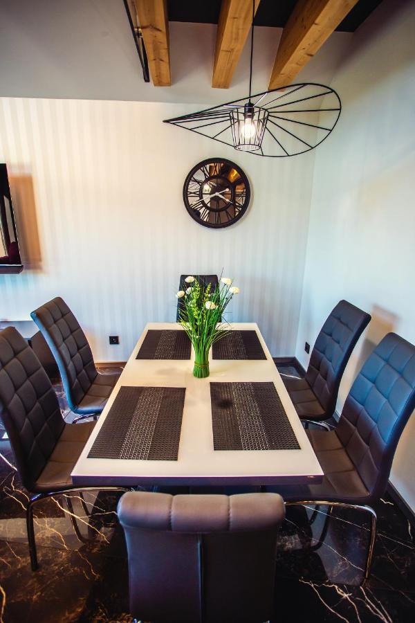 Apartament Lux 乌斯特龙 外观 照片
